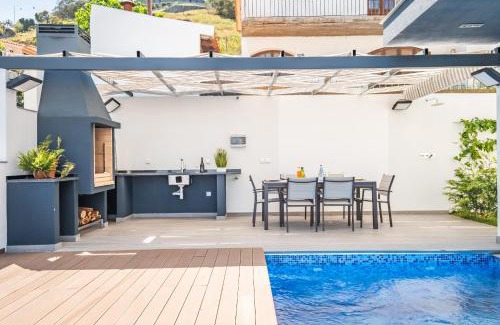 Santo Antonio Villa | Belle Maison by Homie