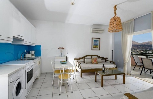Agios Nikolaos House | Bellevue Suites Apartment 3 with Sea View