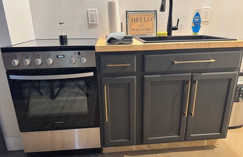 Belmont Historic District Apartment | Belmont Millside Studio