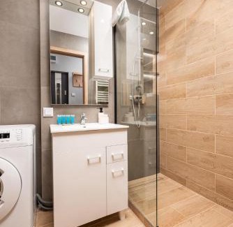 Warsaw Apartment | Bemowo Lazurowa Chic Apartment by BookingHost