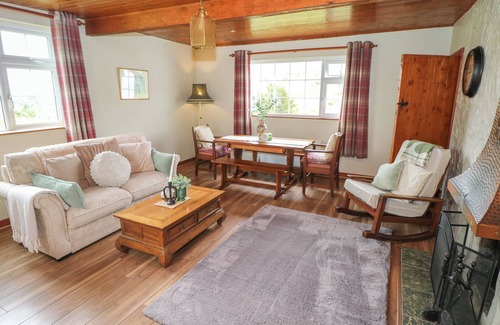 Oughterard Cottage | BEN GOWER, pet friendly, with open fire in Oughterard, County Galway