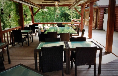 Maysville Resort | Bentonville Area Private,Luxury Retreat