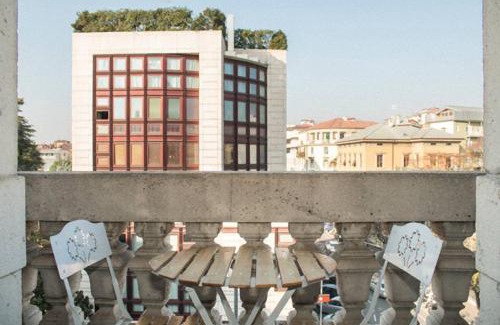 Stazione House | Bergamo Romantica