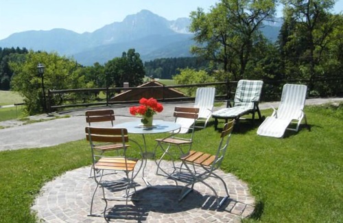 Anger Apartment | Bergblick94m², EG, 2 Schlafzimmer, Sat-tv, Terrasse, Max. 4 Personen