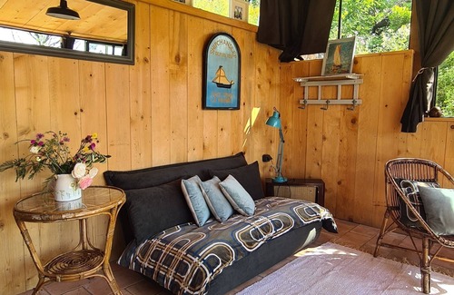 Val de Gilly Cabin | Bergerie Domaine des Oliviers Grimaud quiet Golfe St Tropez