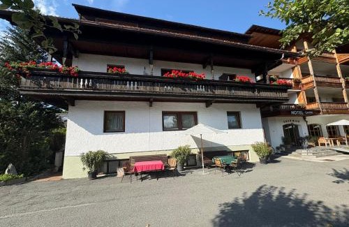 Mayrhofen House | Bergsteiger-Zimmer Pension Obermair