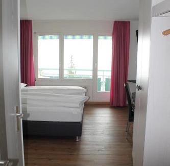 Davos Hotel | Bernina Bed and Breakfast
