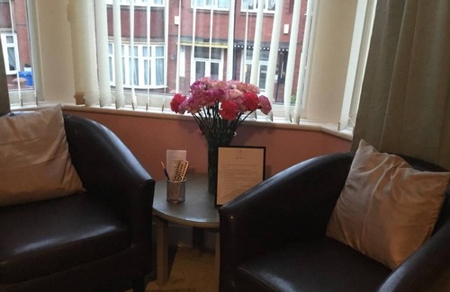 Rhyl House | Berwyn Guest House