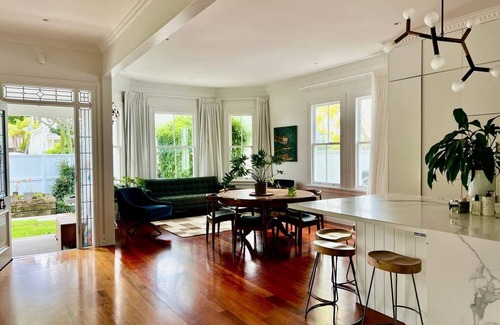 Devonport House | Bespoke Stays - Coastal Christmas Villa