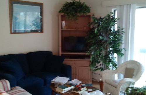 Saint Helena Island Cottage | Best Beach- Ocean Views - Guest House