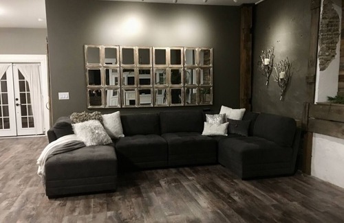 Madison Apartment | Best downtown location! Stablemaster’s Quarters. Awarded winning! Come see why…