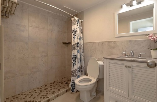 St. Lawrence Gap Hotel | Best Find! With Outdoor Pool, Free Parking, Close to Dover Beach