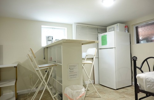 Hillside Apartment | ⭐️ Best NYC Studio✈️EWR Airport Layover+Free Parking
