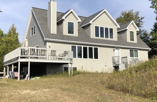 Baileys Harbor House | Best Sand Beach on Lake Mich for 14! - Aug 22-29/Aug 29- Sept 5 - Avail 2026!