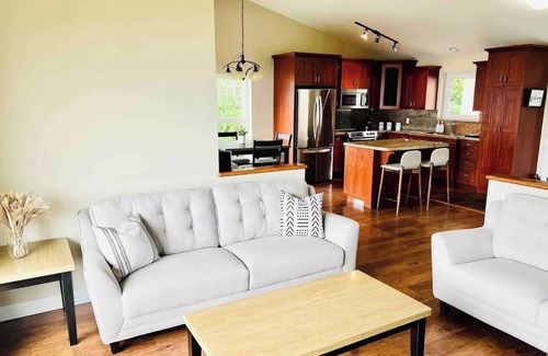 Sicamous Condo | Best views in all of Sicamous!n