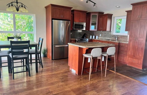 Sicamous Condo | Best views in all of Sicamous!n