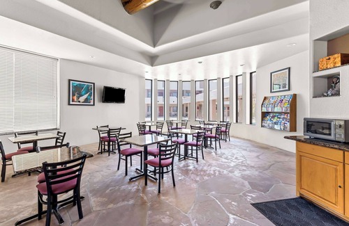 Apache Junction Hotel | Best Western Apache Junction Inn