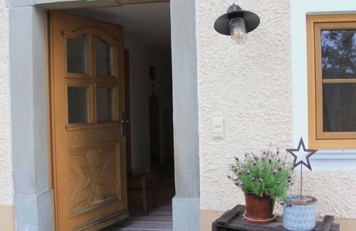 Teisendorf Apartment | Bettina's vacation apartment with 3 bedrooms