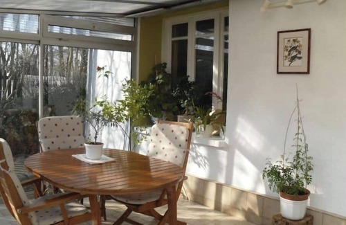 Saint-Leonard House | between city and country side