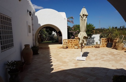 Hammamet Villa | BETWEEN SEA AND COUNTRYSIDE