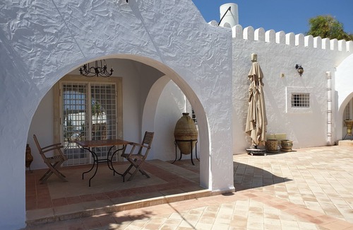 Hammamet Villa | BETWEEN SEA AND COUNTRYSIDE