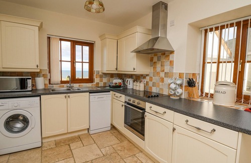 Mwnt Cottage | BEUDY, family friendly, country holiday cottage in Cardigan