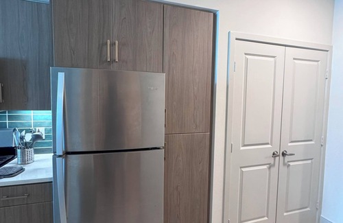 Midway District Apartment | Bevel Apartments: Stylish 1-Bedroom with AC & Fitness Center in Prime Point Loma