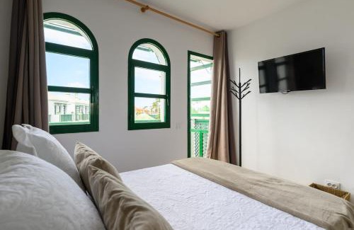 Campo Internacional Maspalomas Apartment | Beverly Hills Bungalow