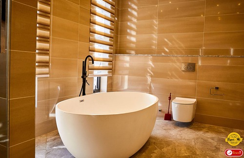 Kumasi Apartment | Beverly Hills