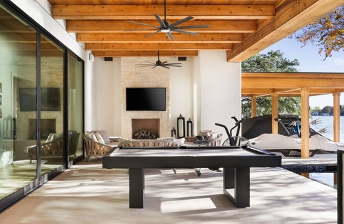 Watersedge House | Beyond WatersEdge: Gated Lakefront Retreat Near Stadium & Festivals