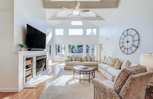 Vanderhorst Plantation House | BH08: 8 Bufflehead