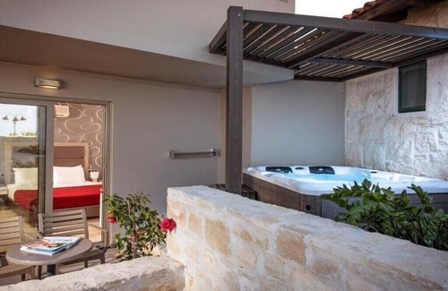 Agia Pelagia Apartment | BH252 - C - Suite Heraklion