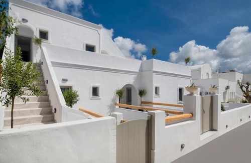 Fira Apartment | BH618 - C - Room Santorini