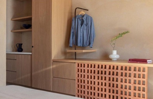 Fira Apartment | BH941 - C - Suite Sanrotini
