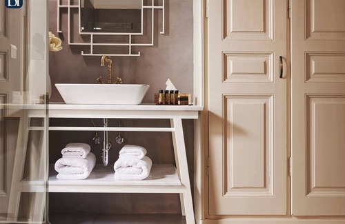 Athens City Centre Apartment | BHA029 - C - Suite Athens