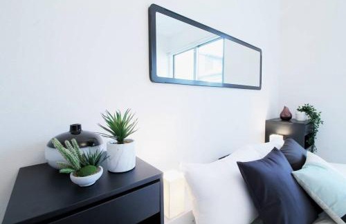 Hiroshima City Centre Apartment | bHOTEL Ball Park - Apt 2mins to Baseball 5mins to Hiroshima Sta 4ppl