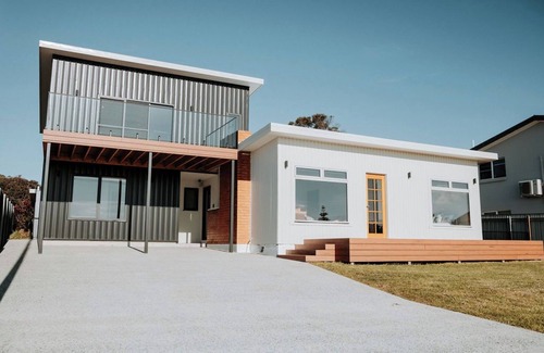 Bicheno House | Bichenobae, where coastal cool meets comfort and fun