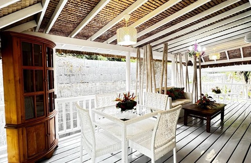 Punaauia House | Bienvenue au Fare Rau jolie maison avec un accès à la plus belle plage de Tahiti