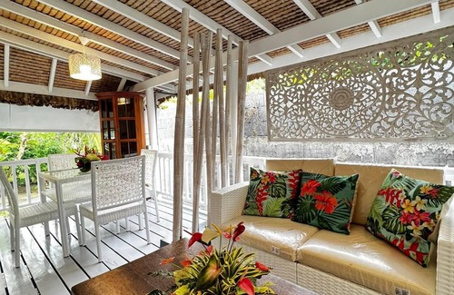 Punaauia House | Bienvenue au Fare Rau jolie maison avec un accès à la plus belle plage de Tahiti