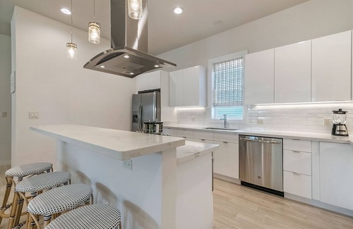 Mid-City Condo | Bienville Townhouse on a Gated Campus