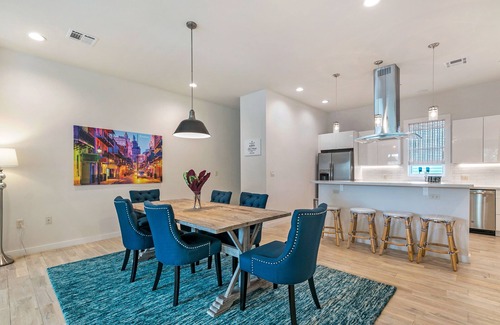 Mid-City Condo | Bienville Townhouse on a Gated Campus