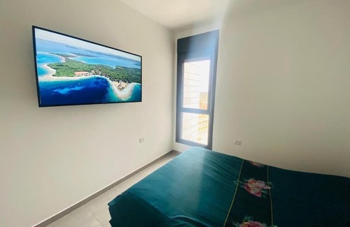 Herzliya Apartment | Big - Beautiful Family Aprtment- 5 Min From TLV