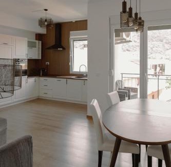 Podmaine Apartment | Big Family apartment - 3BR