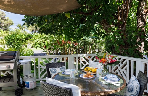 Kamuela Cottage | Big Island Plumeria Cottage Fall Rates! Perfect Couples Getaway Magical Puako