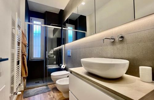 Zona Solari Apartment | BIG Luxury - California M4