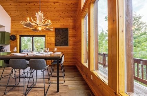 Michigan Hill Cabin | Big Mountain Views, Seclusion, Hot Tub, Fire Pit