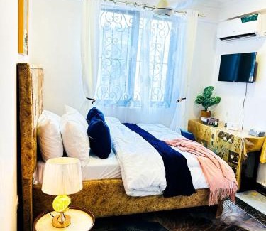 Dar es Salaam House | Big Private Room with Amazing Views in Heart of the City