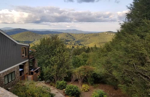 Blowing Rock House | Big Views! Between Blowing Rock and Boone.
