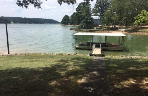 Cullman House | BIG WATER VIEWS ON SCENIC SMITH LAKE
