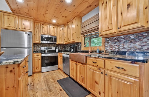 Morganton Cabin | Bigfoot's Solitude | Game Room | Outdoor Firepit | Grill